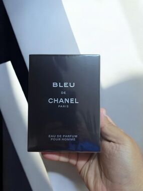 CHANEL Bleu de Chanel Eau de Parfum